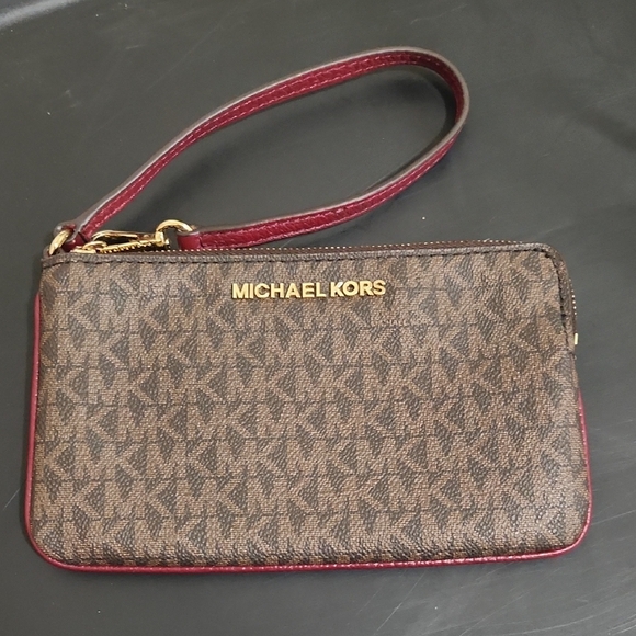 Michael Kors Handbags - Michael Kors Signature Brown and Burgundy Wristlet